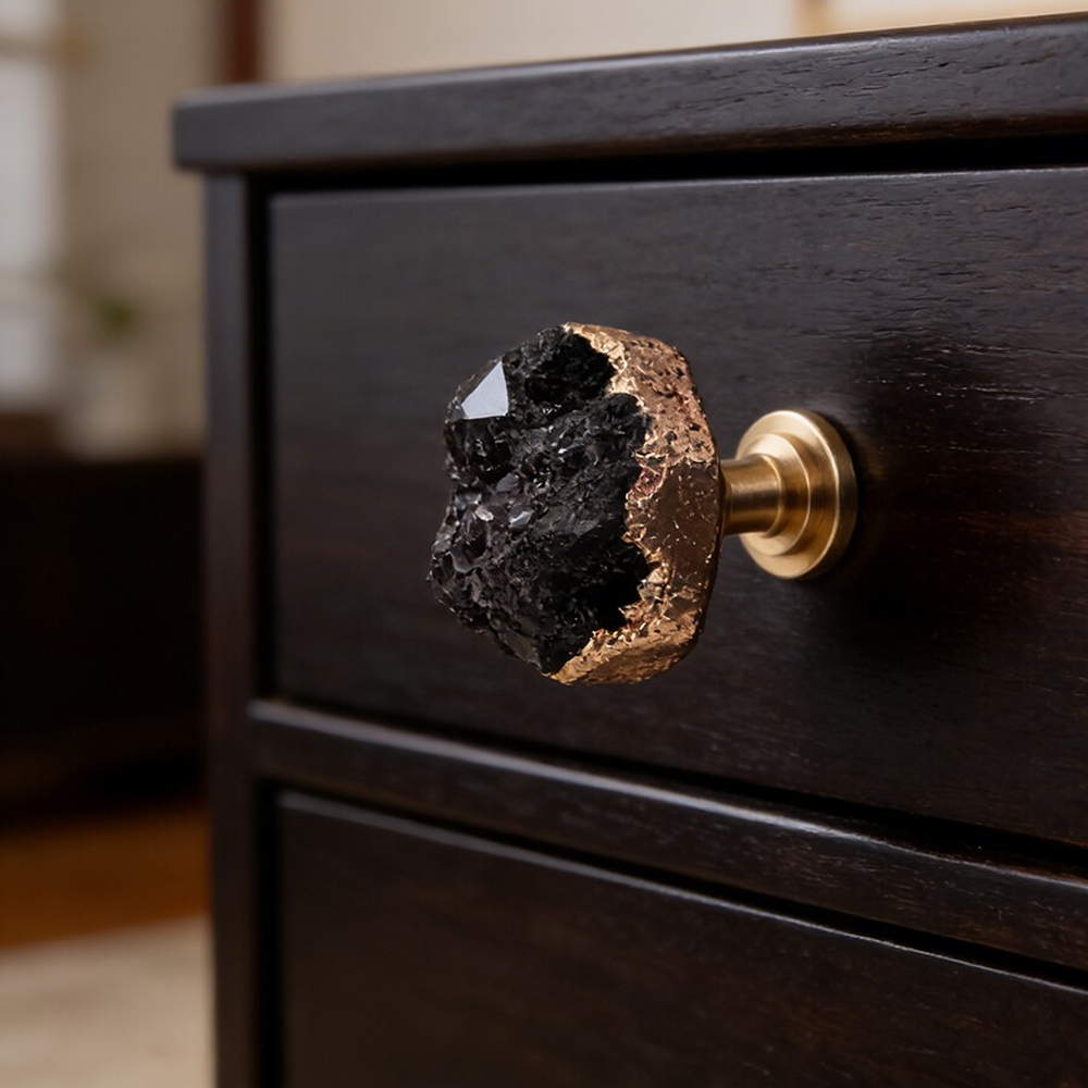 Furniture Hardware Gold - ナチュラルホワイトクリスタル歯状金メッキエッジゴールド純粋高級真鍮製引き出しワードローブドアハンドルシングルホールキャビネット家具ハンドル